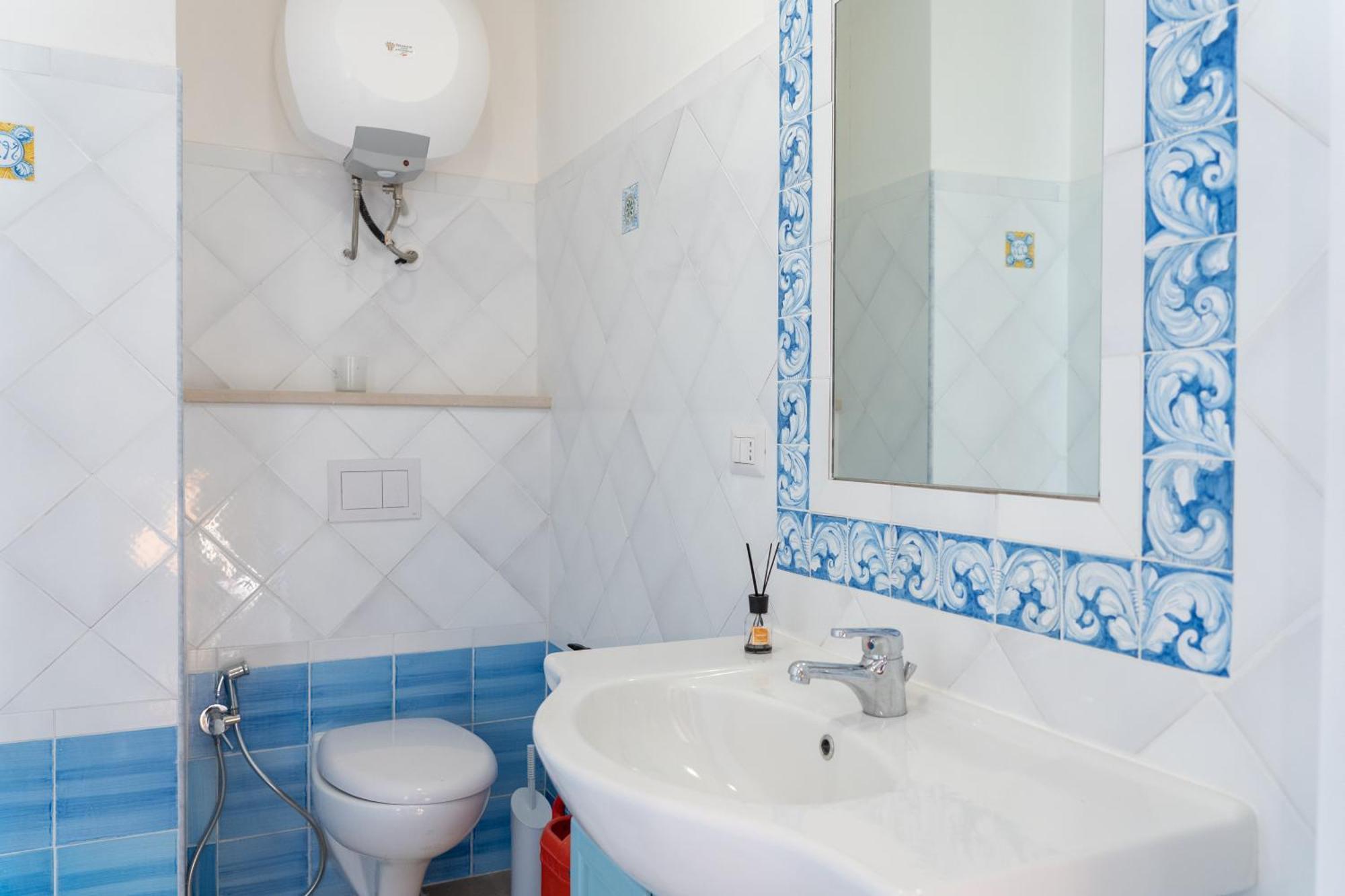 San Leonardo - Aparthotel Laterza Ngoại thất bức ảnh